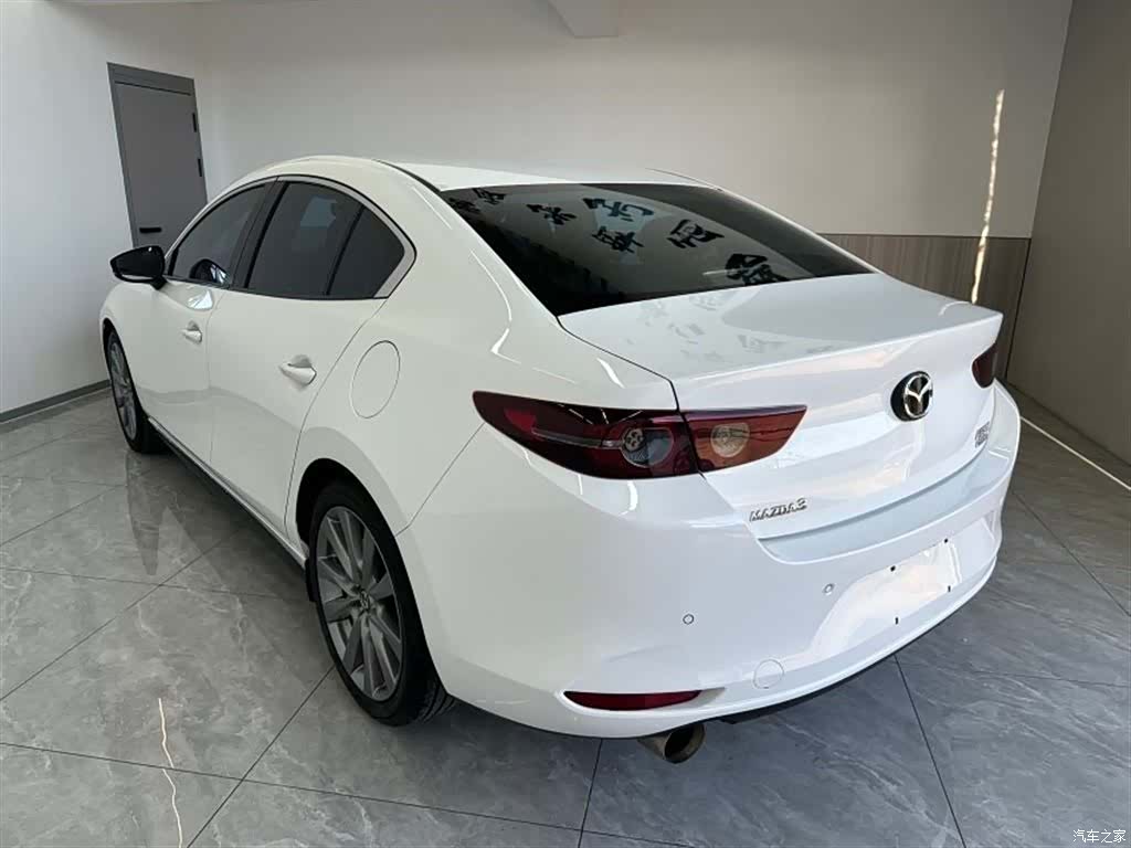 Mazda Mazda3, 2023 4