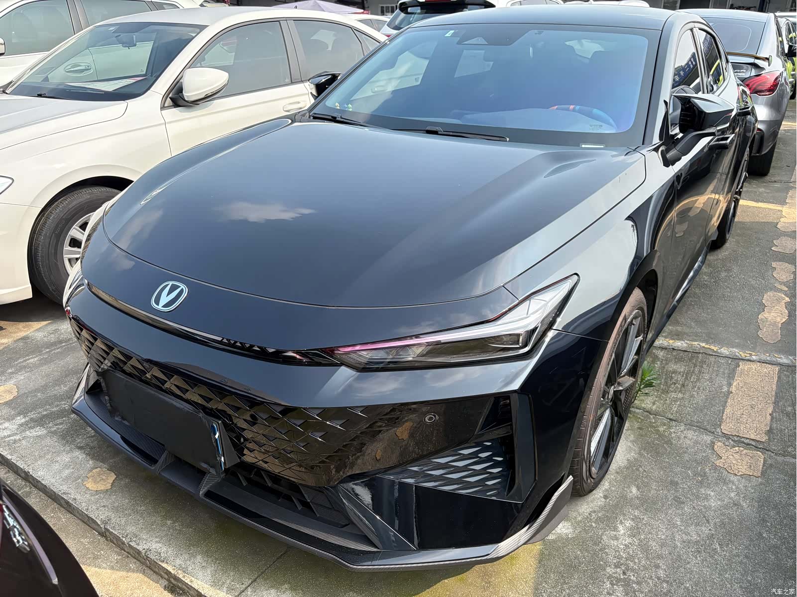 Changan UNI-V, 2025 2