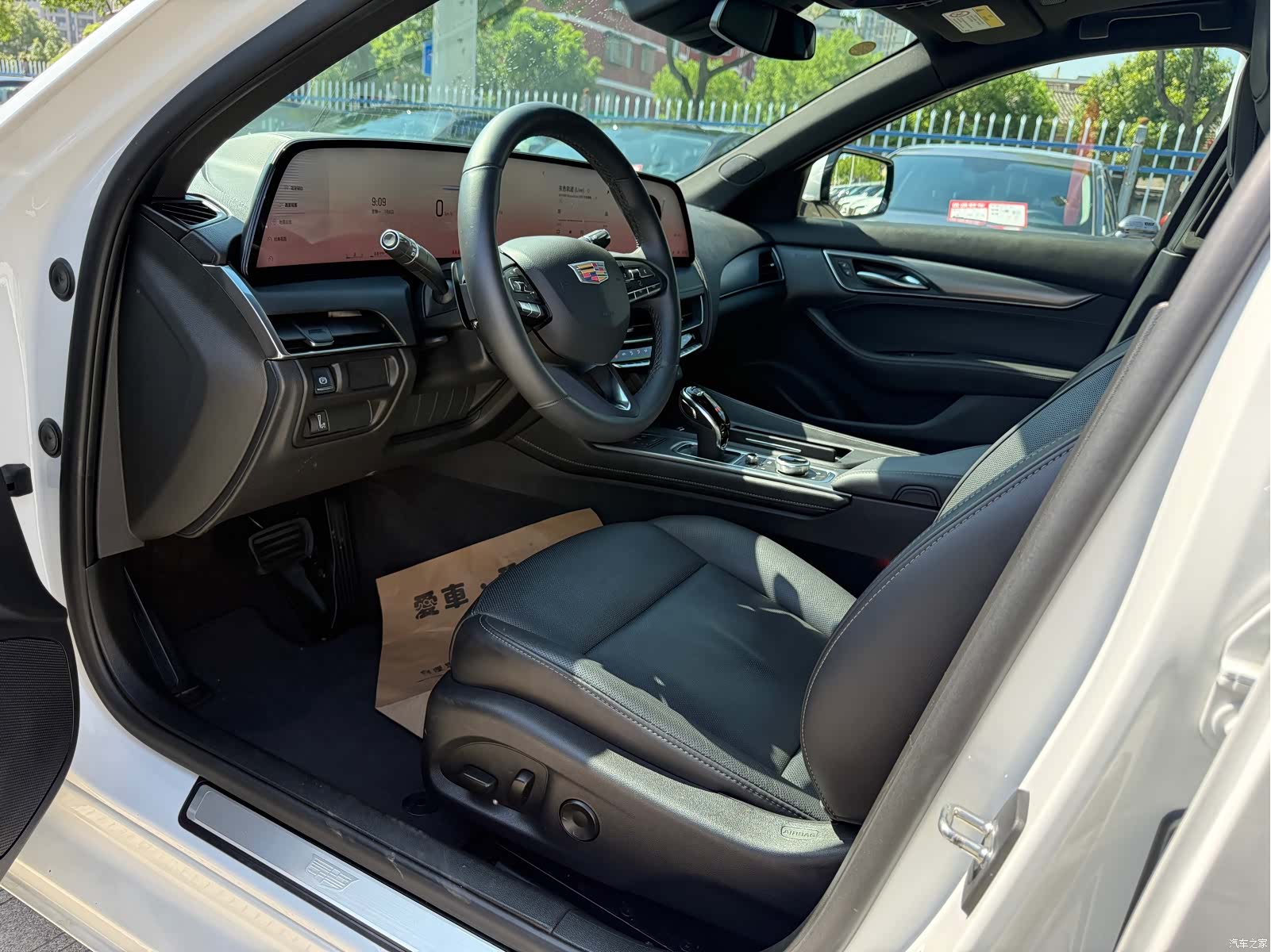 Cadillac CT5, 2025 9
