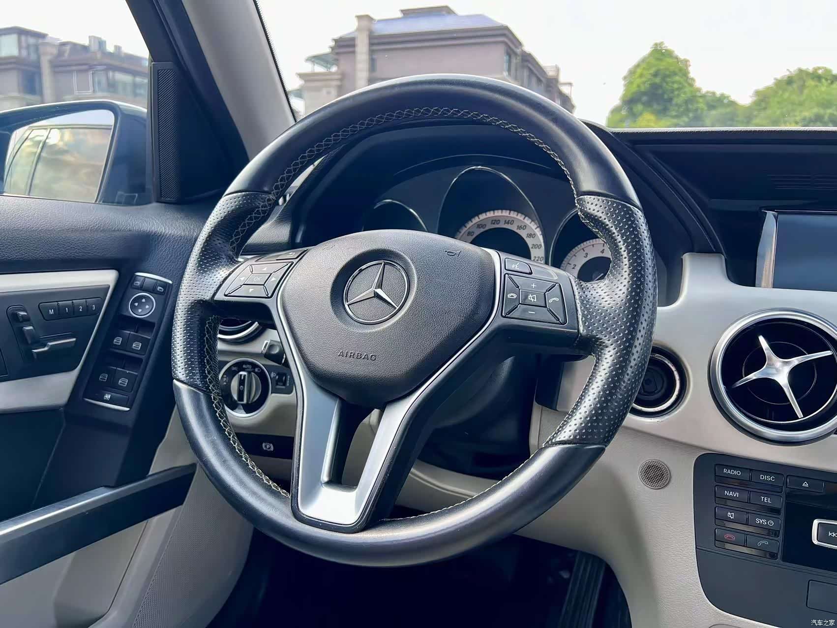 Mercedes-Benz GLK-Class, 2014 12