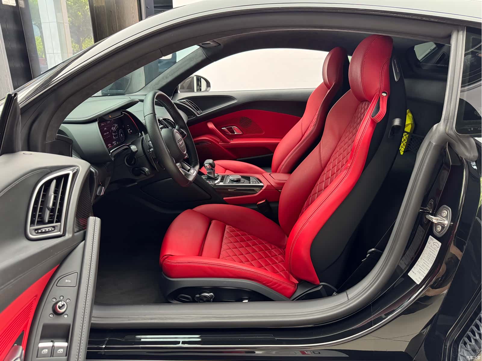 Audi R8, 2023 9