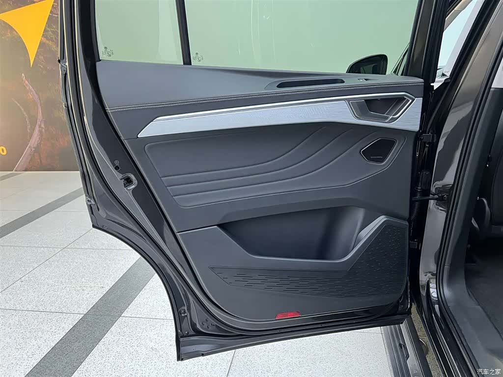 Volkswagen Talagon, 2022 31