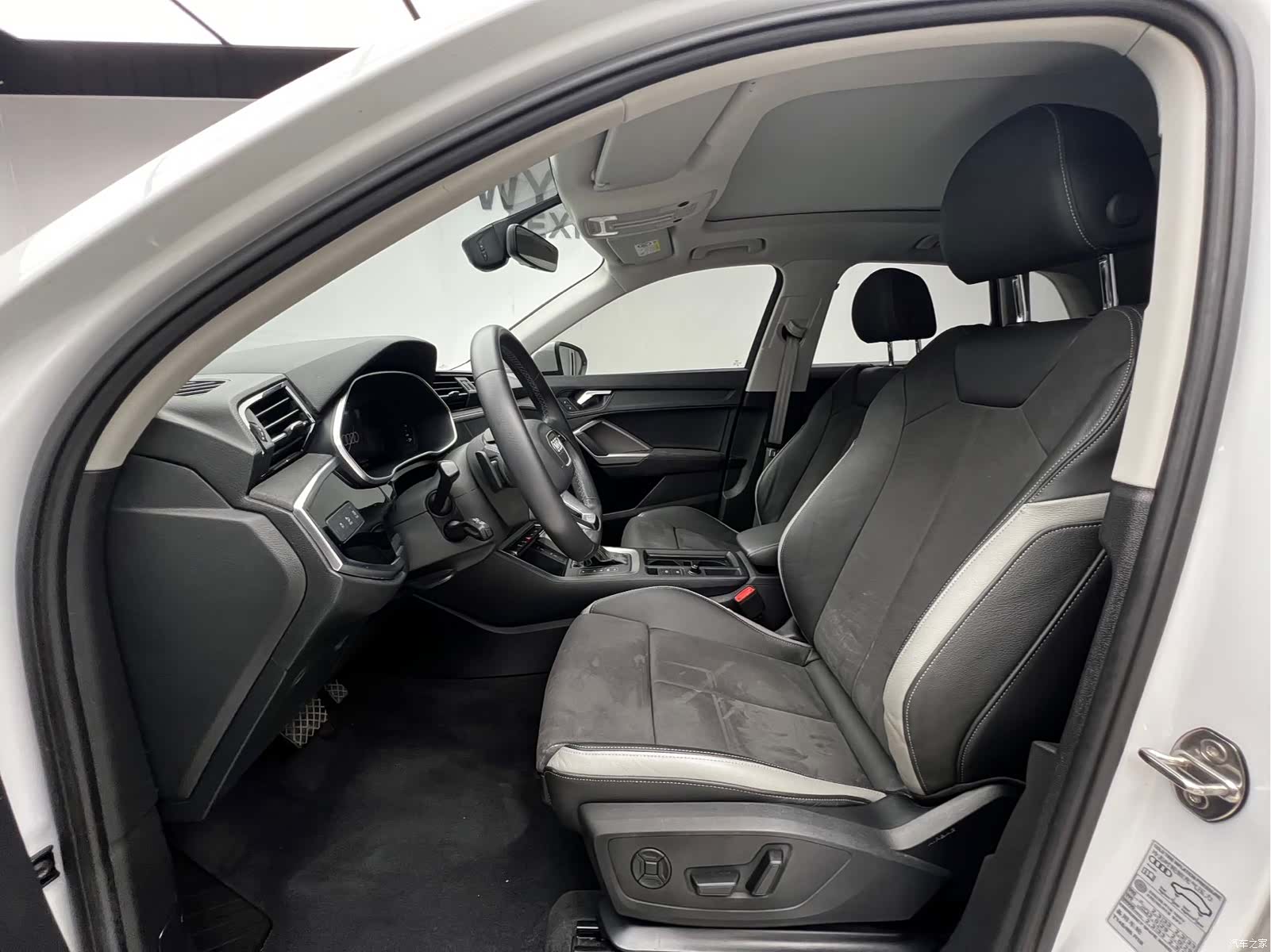 Audi Q3, 2022 7
