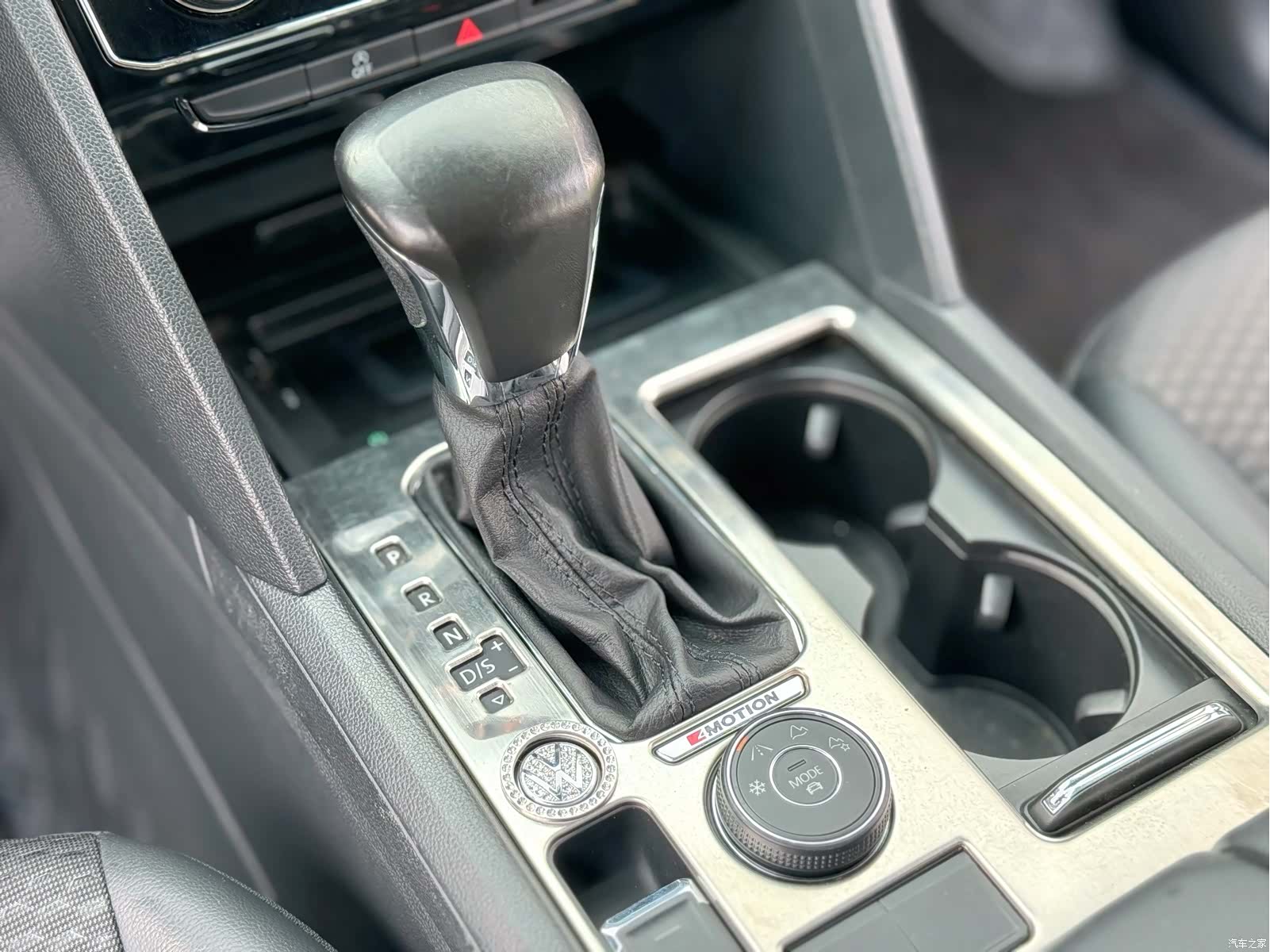 Volkswagen Teramont, 2018 12