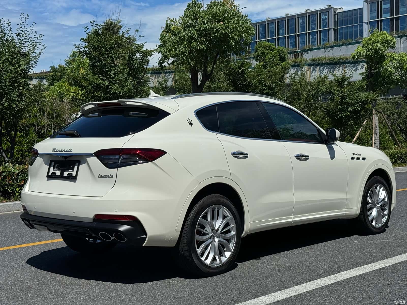 Maserati Levante, 2022 15