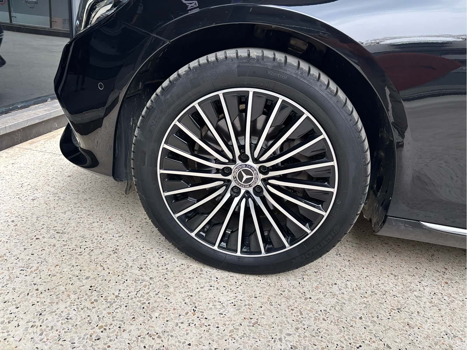 Mercedes-Benz E-Class, 2018 28