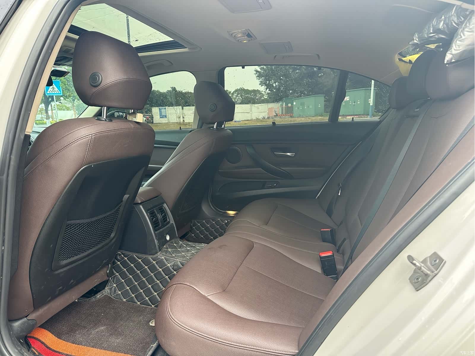 BMW 3 Series, 2018 все фото
