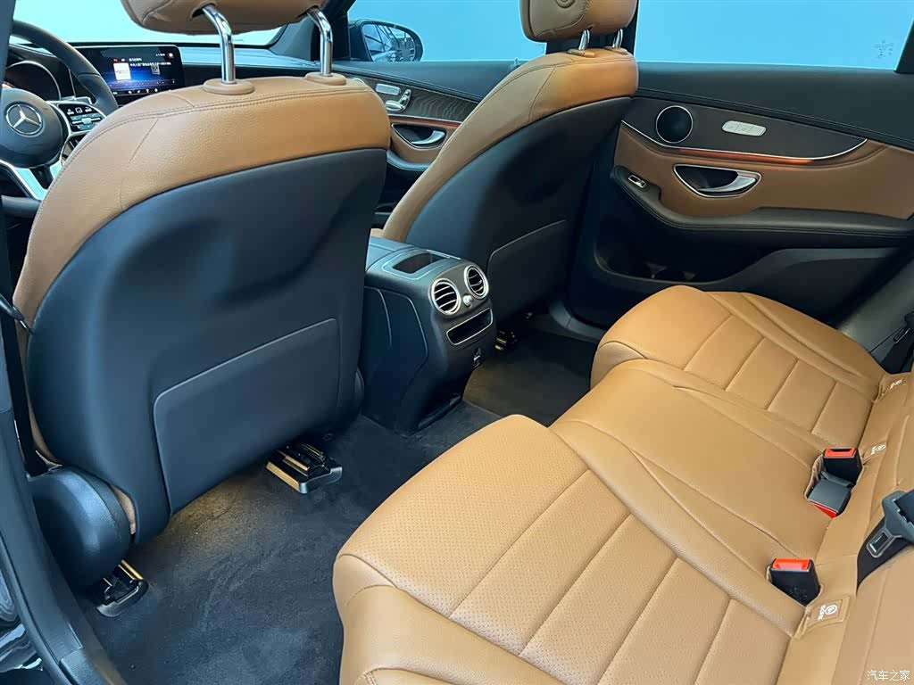 Mercedes-Benz GLC, 2020 13