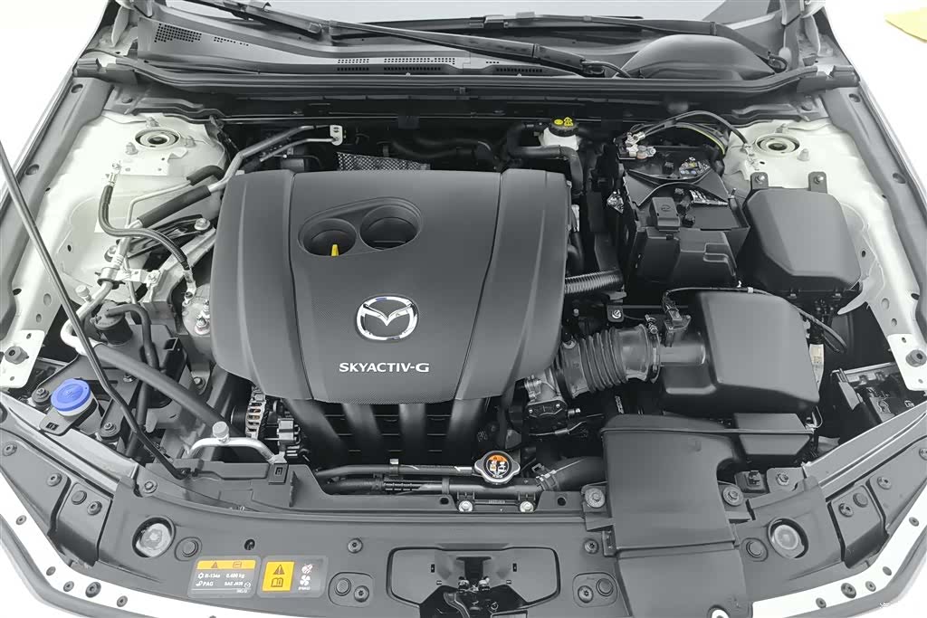 Mazda Mazda3, 2023 10