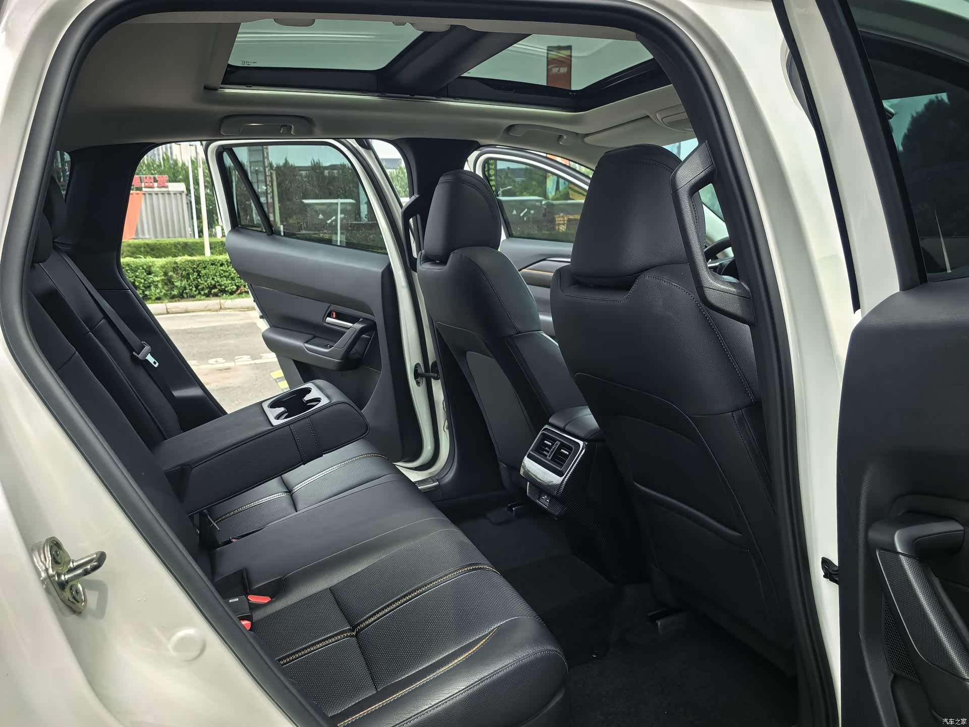 Mazda CX-50, 2023 16