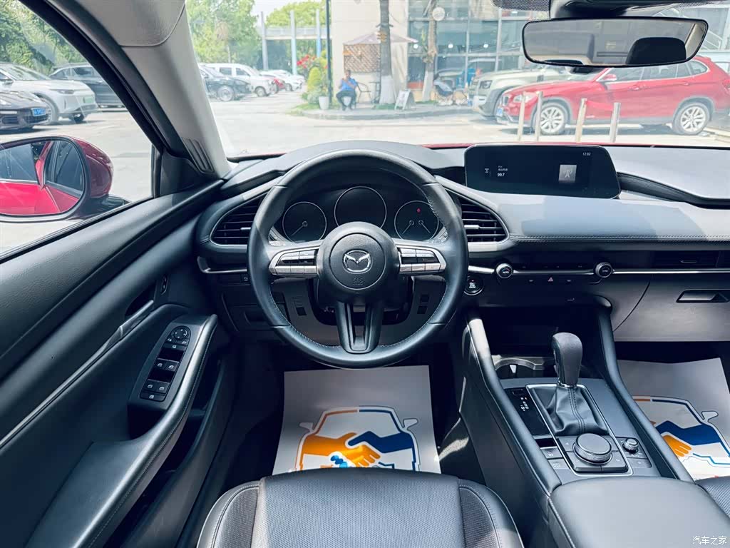 Mazda Mazda3, 2021 17