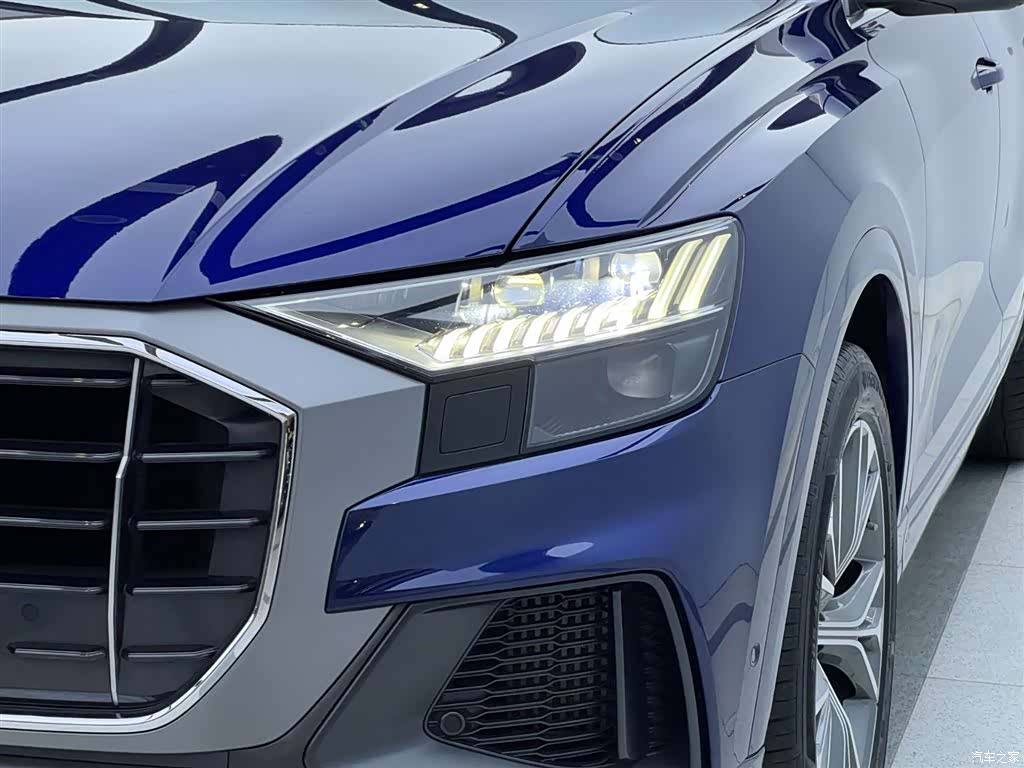 Audi Q8, 2020 14
