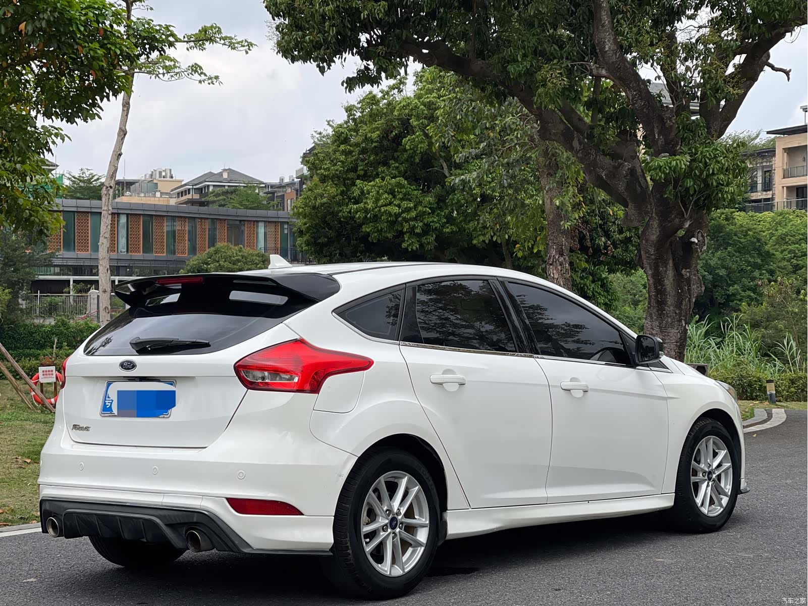 Ford Focus, 2016 9