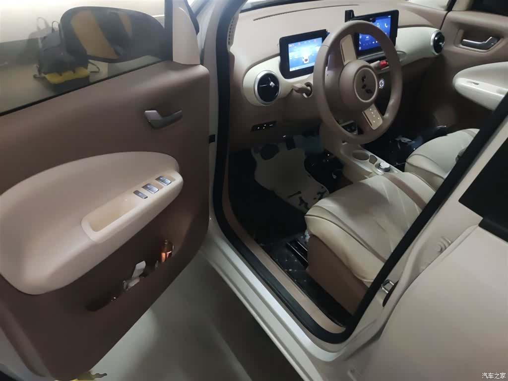Wuling MINIEV, 2025 14