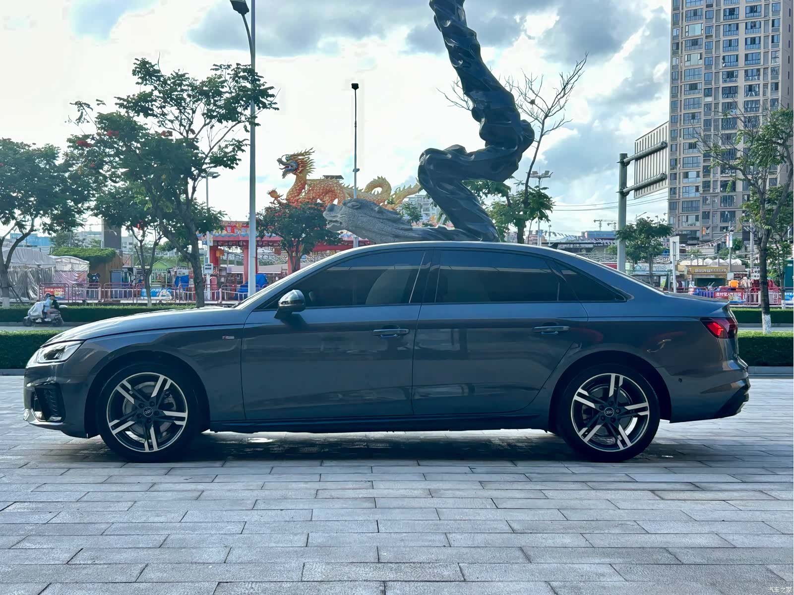 Audi A4L, 2022 4