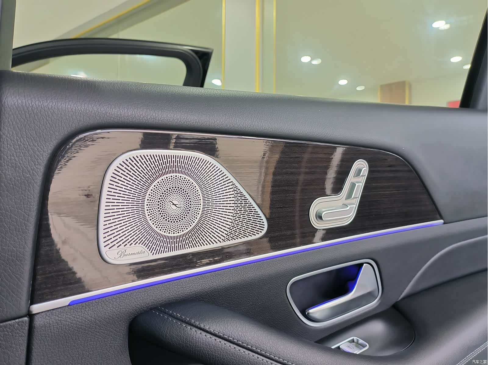 Mercedes-Benz GLS, 2020 13