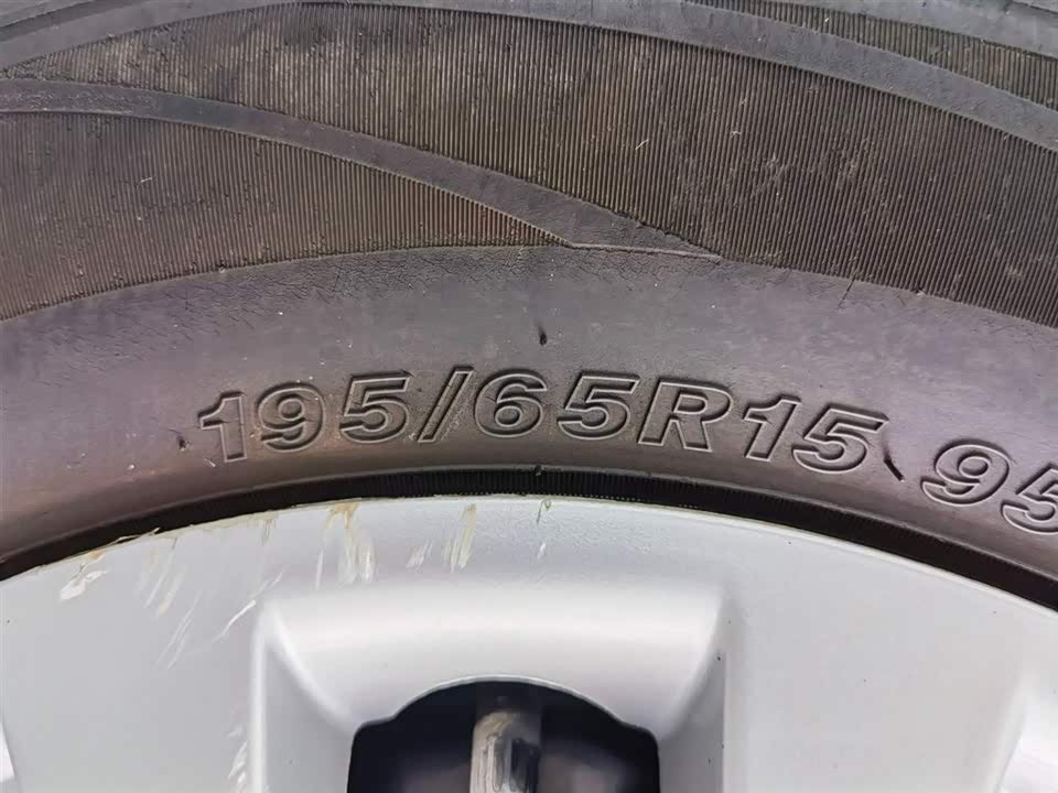 JAC Refine Ruifeng M3