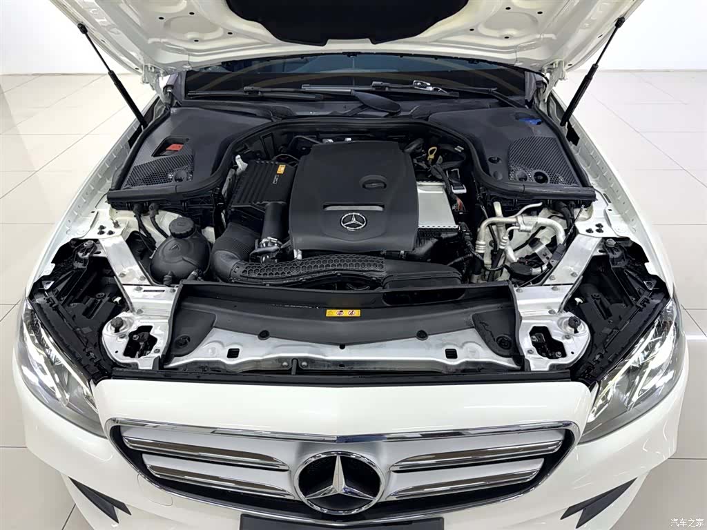 Mercedes-Benz E-Class, 2017 20