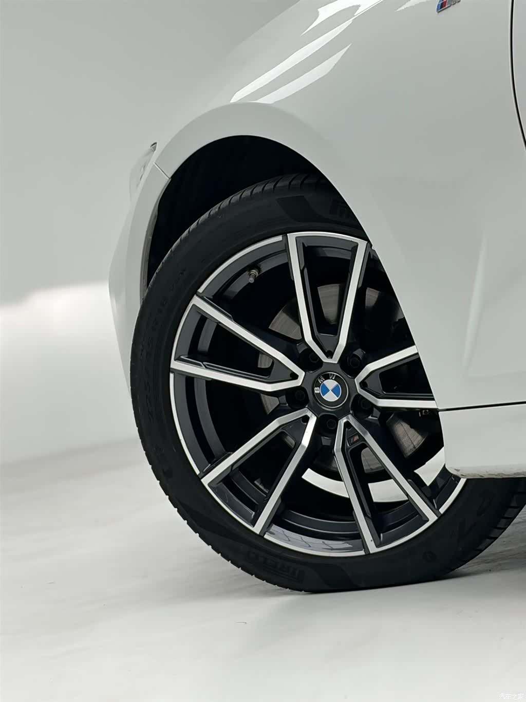 BMW 3 Series, 2022 9