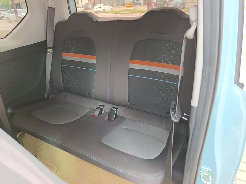 Wuling MINIEV, 2022 17