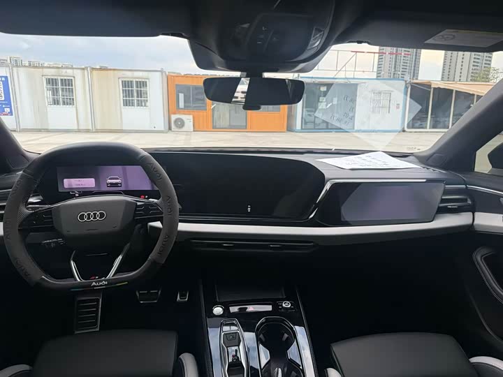 Audi A5L 2026 2.0T ran qing xing chi ban