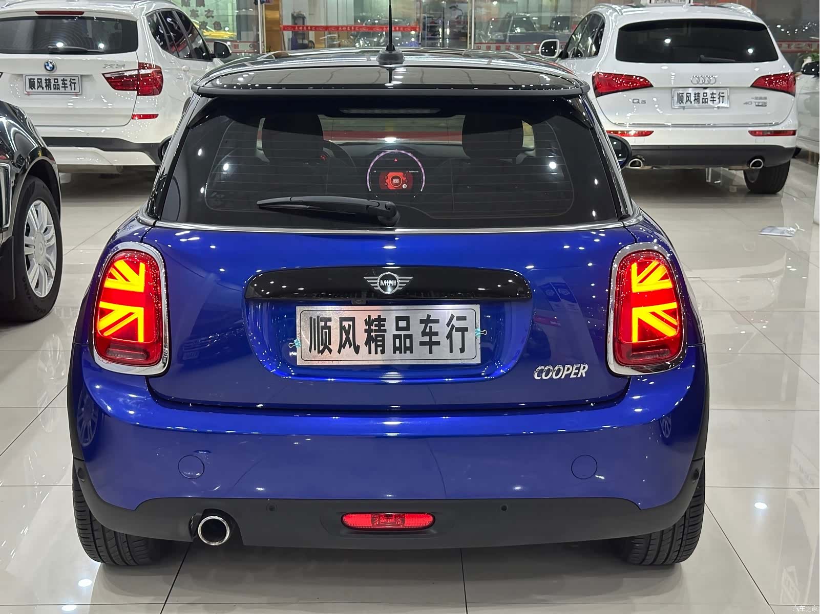 Mini Cooper, 2020 все фото