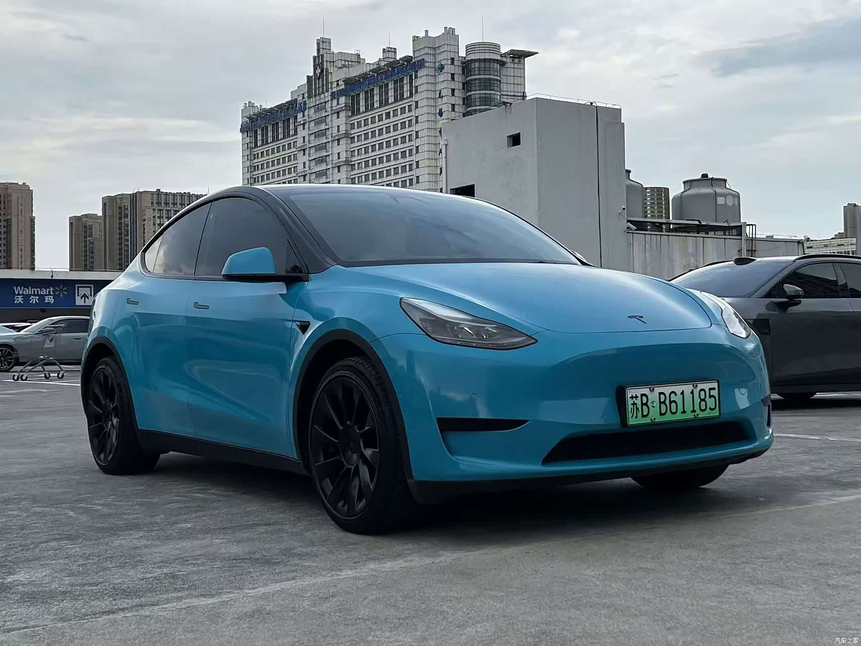 Tesla Model Y, 2022 3