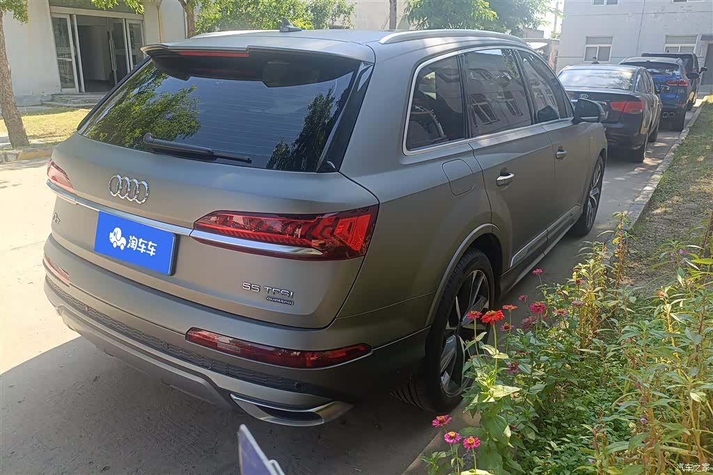 Audi Q7, 2023 3