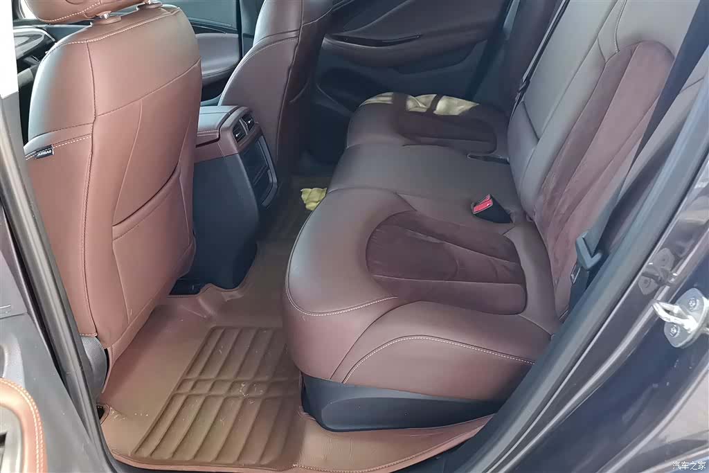 Buick Envision Plus, 2016 11