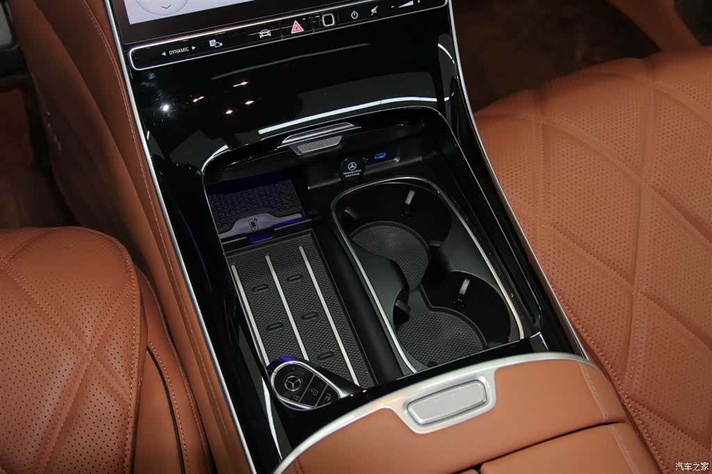 Maybach S-Class, 2024 27