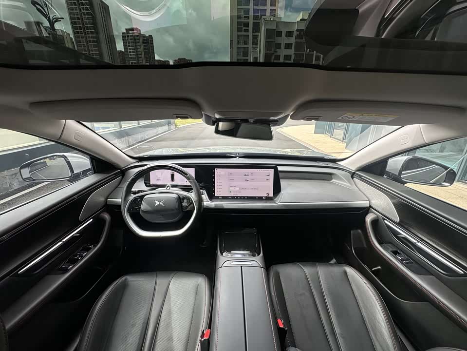 XPENG P7