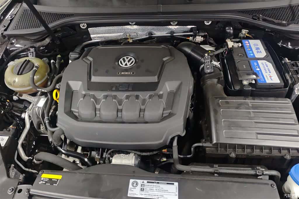Volkswagen Magotan, 2020 10