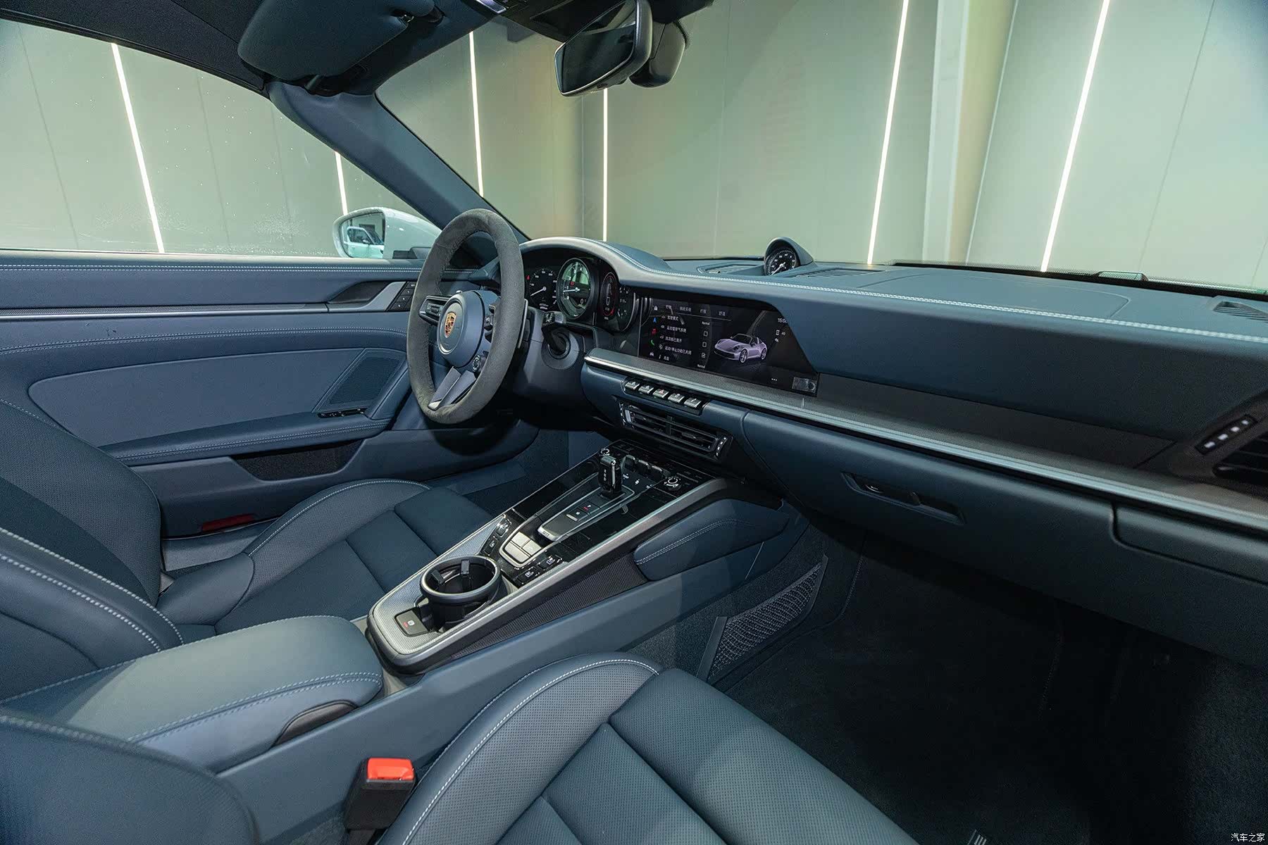 Porsche 911, 2024 12
