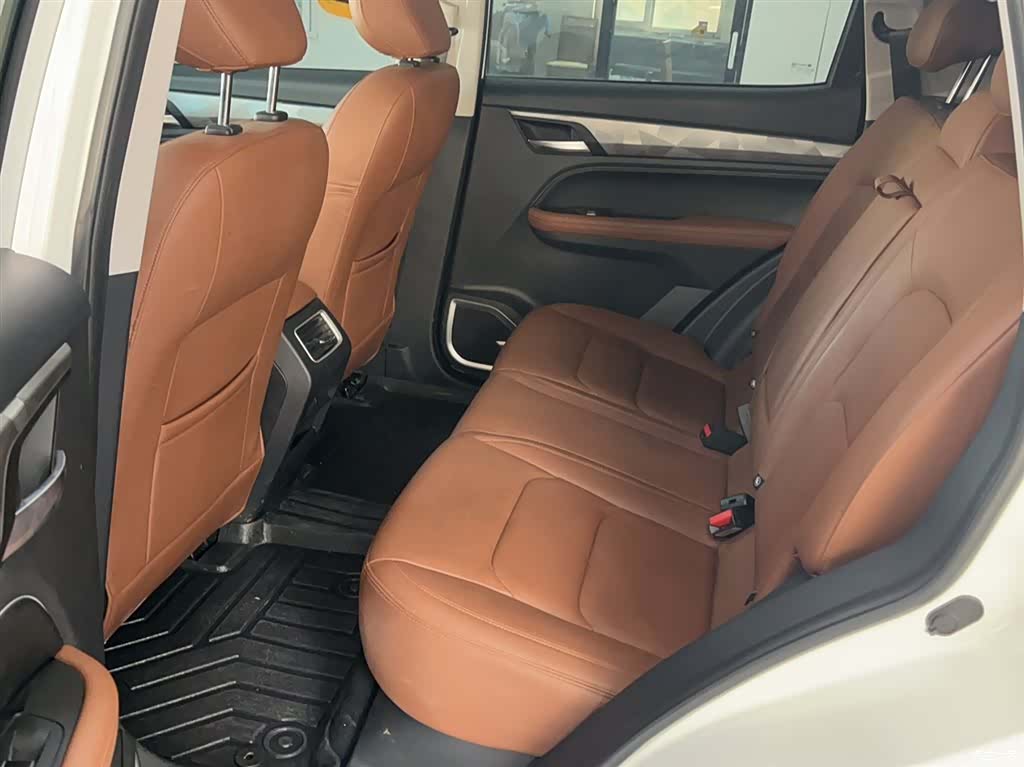 Geely X6, 2024 20
