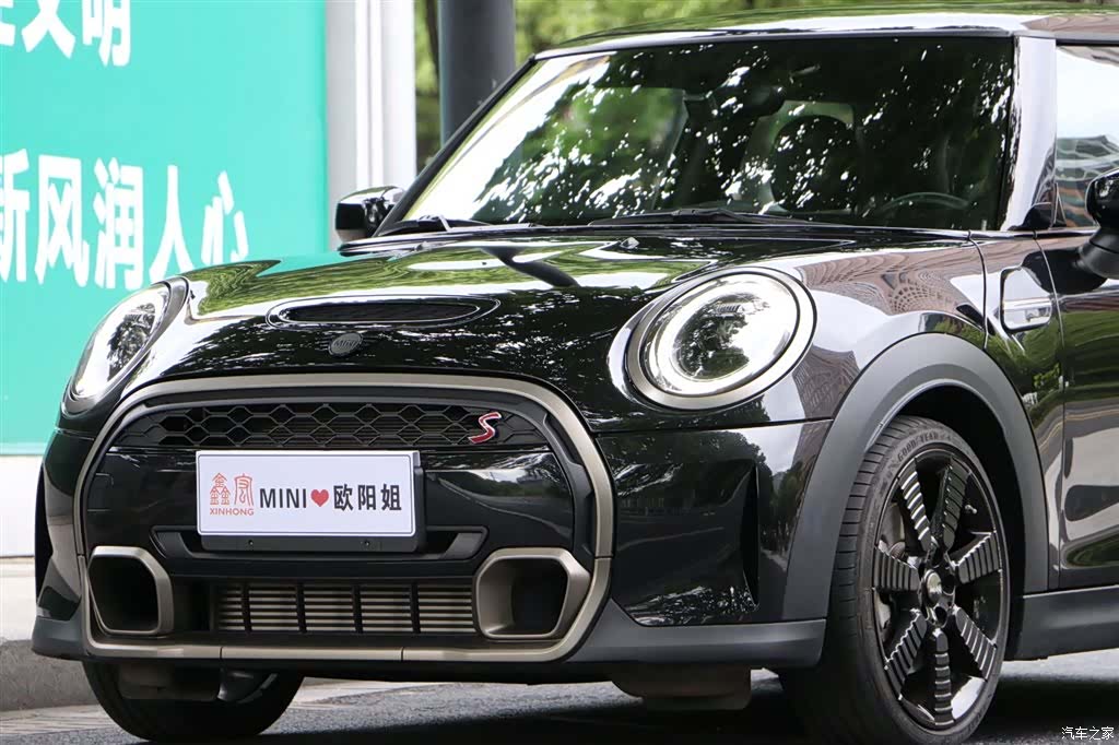 Mini Cooper, 2024 12