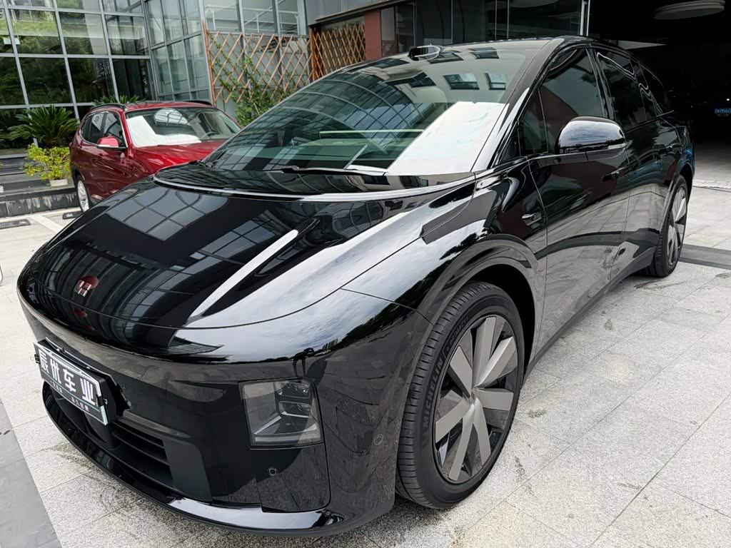 Li Auto i6