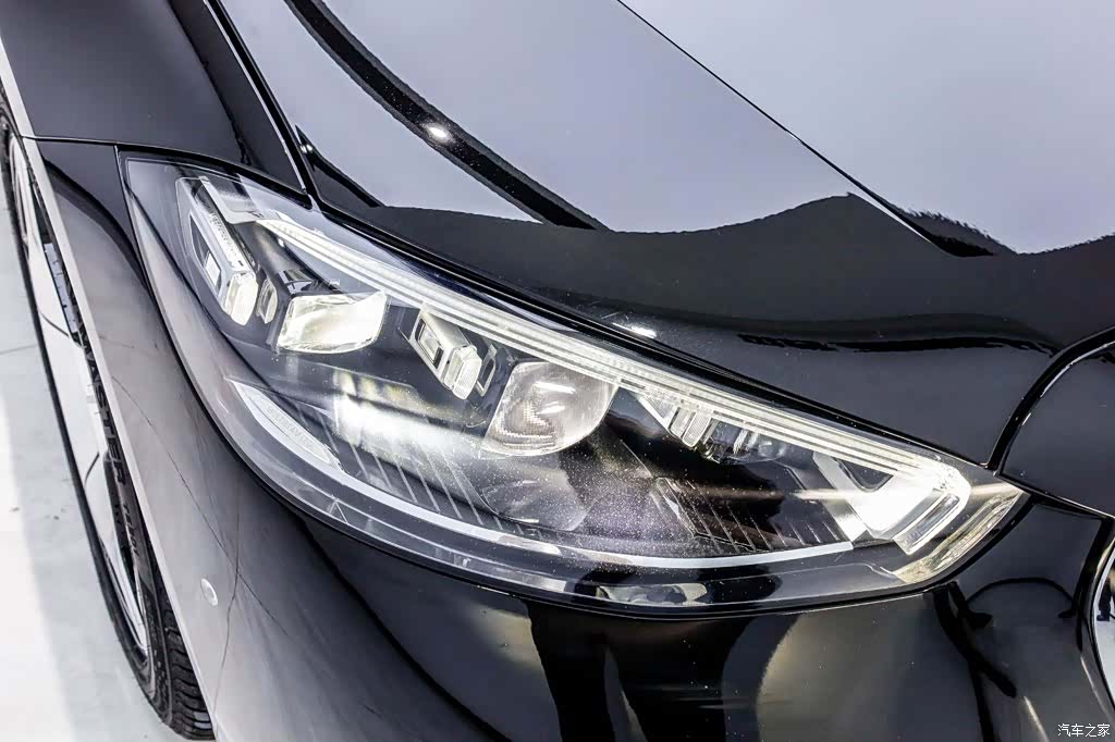 Maybach S-Class, 2022 34