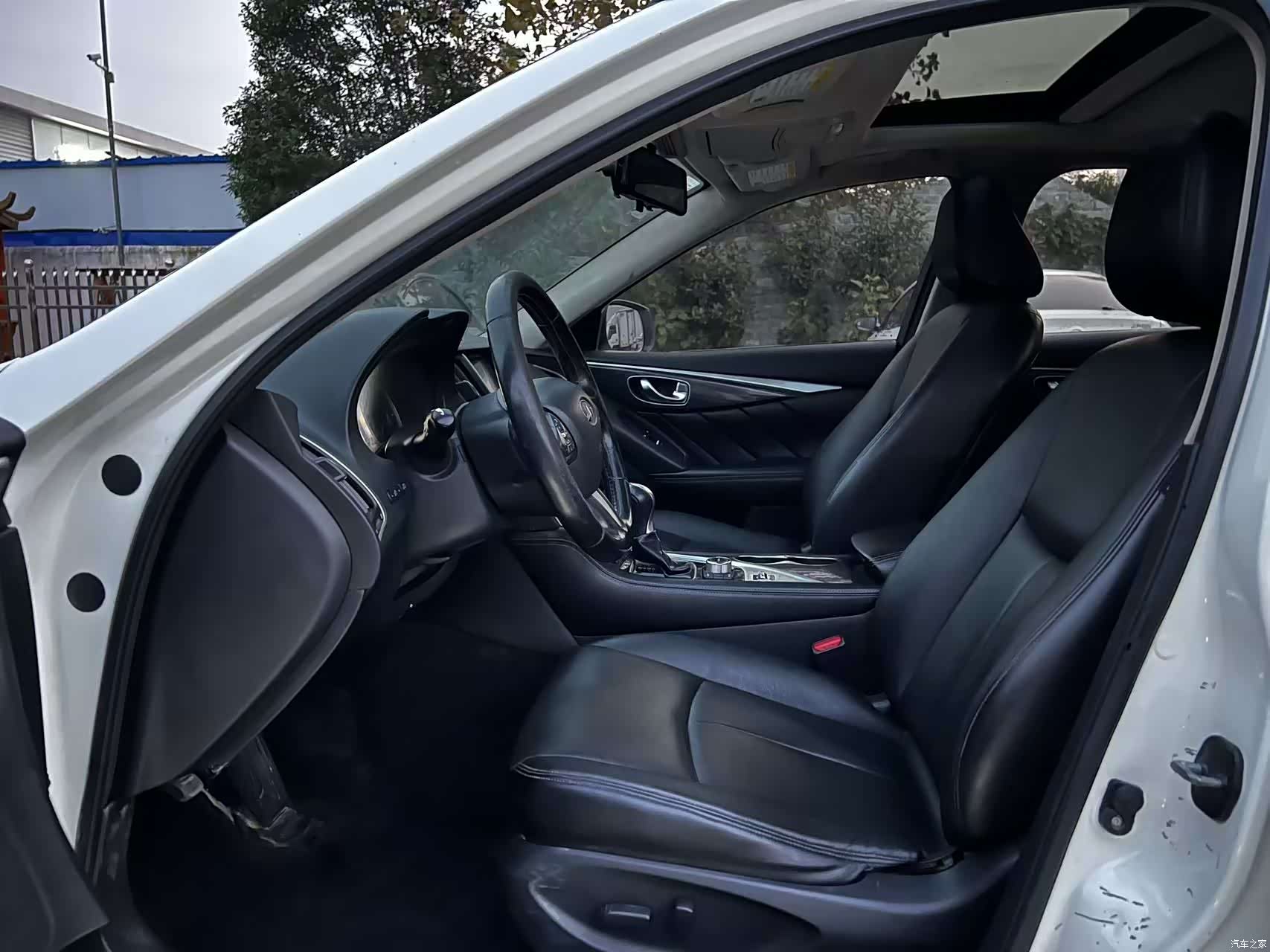 Infiniti Q50L, 2016 все фото