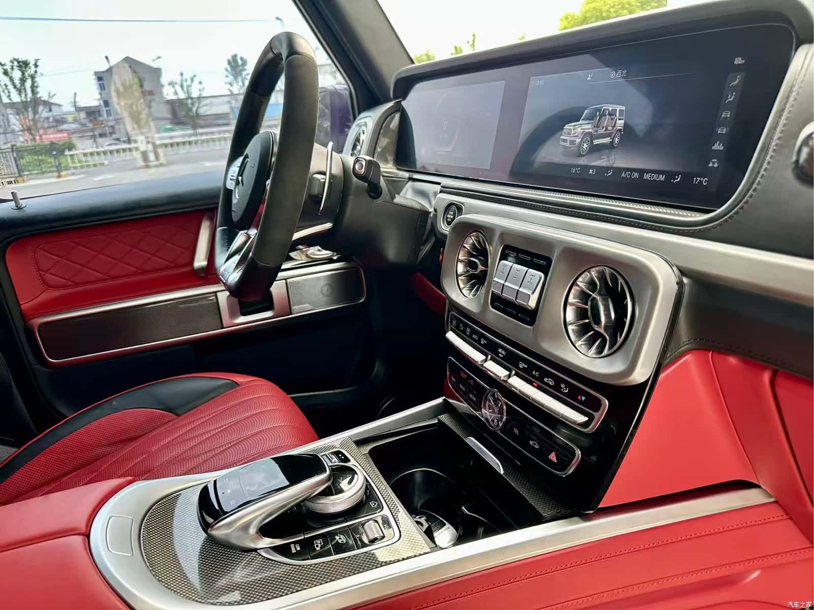 Mercedes-Benz G-Class, 2019 13