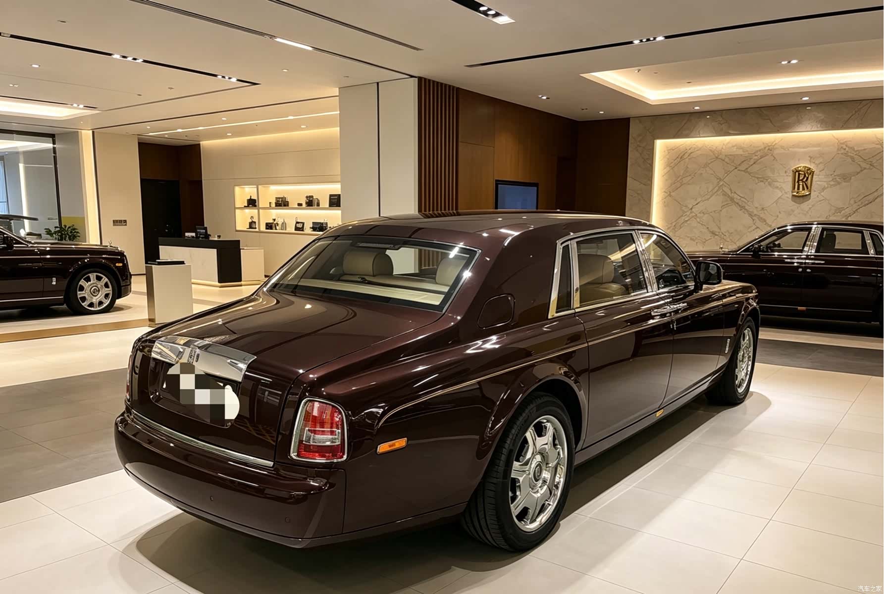 Rolls-Royce Phantom, 2016 2