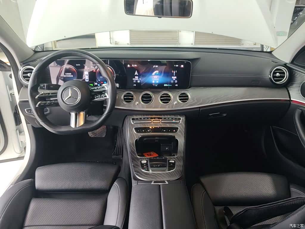 Mercedes-Benz E-Class, 2021 10
