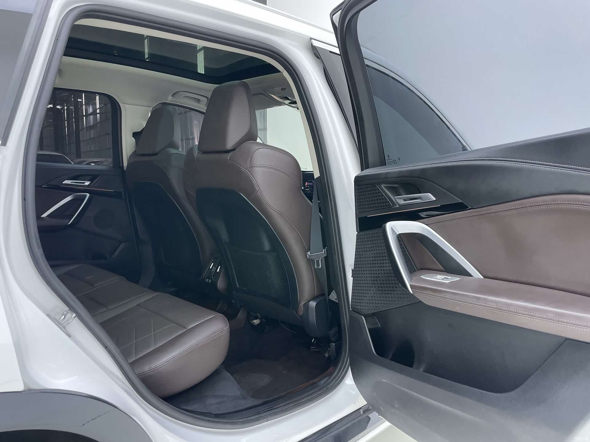 BMW X1, 2024 26