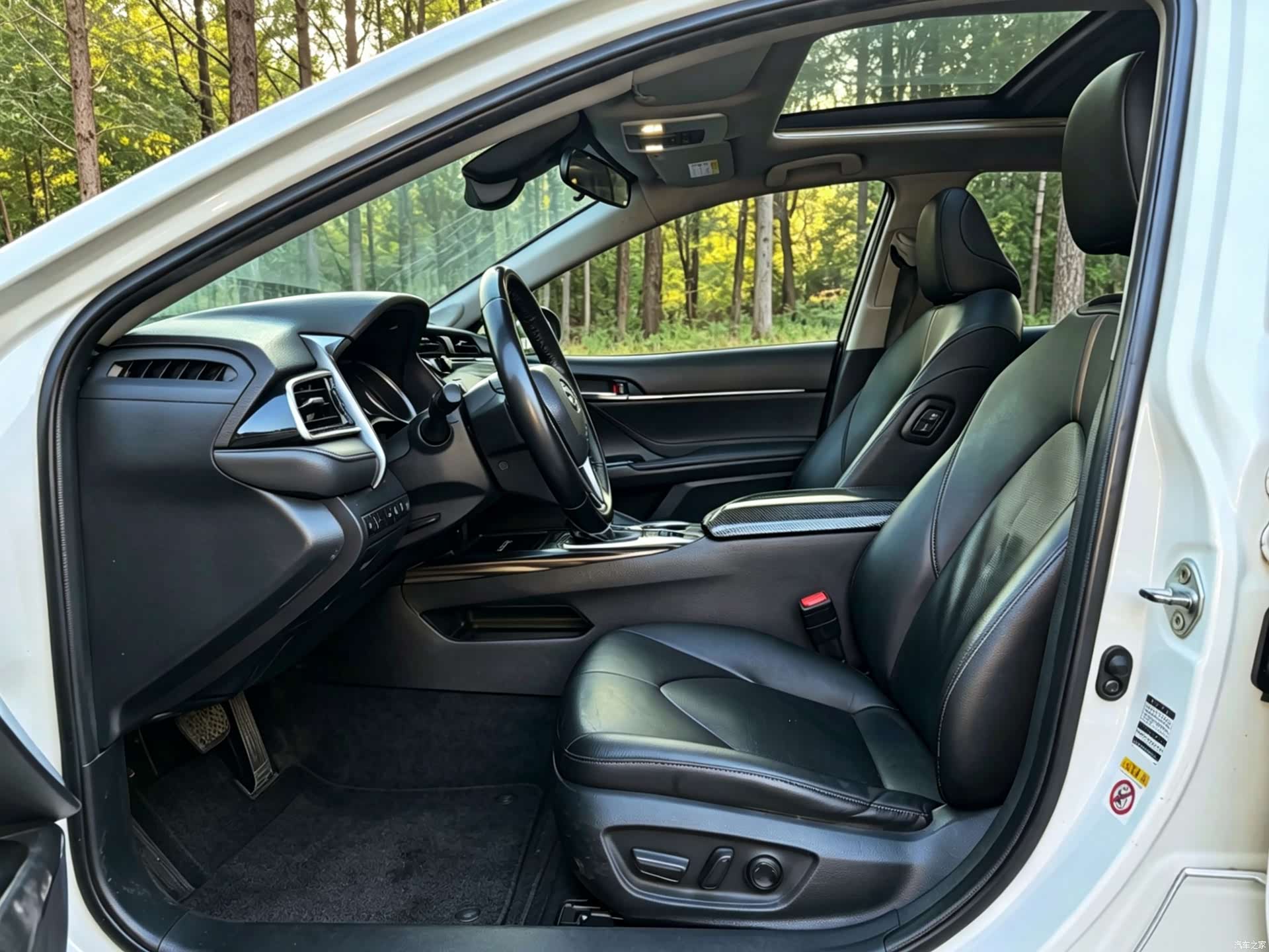 Toyota Camry, 2019 9