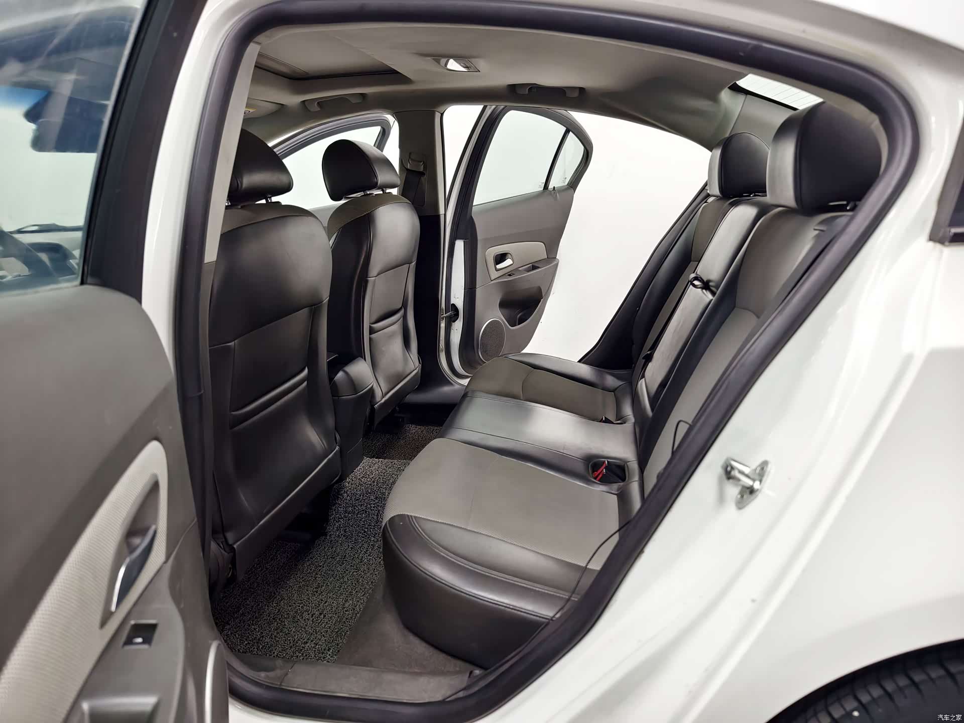 Chevrolet SE, 2012 13