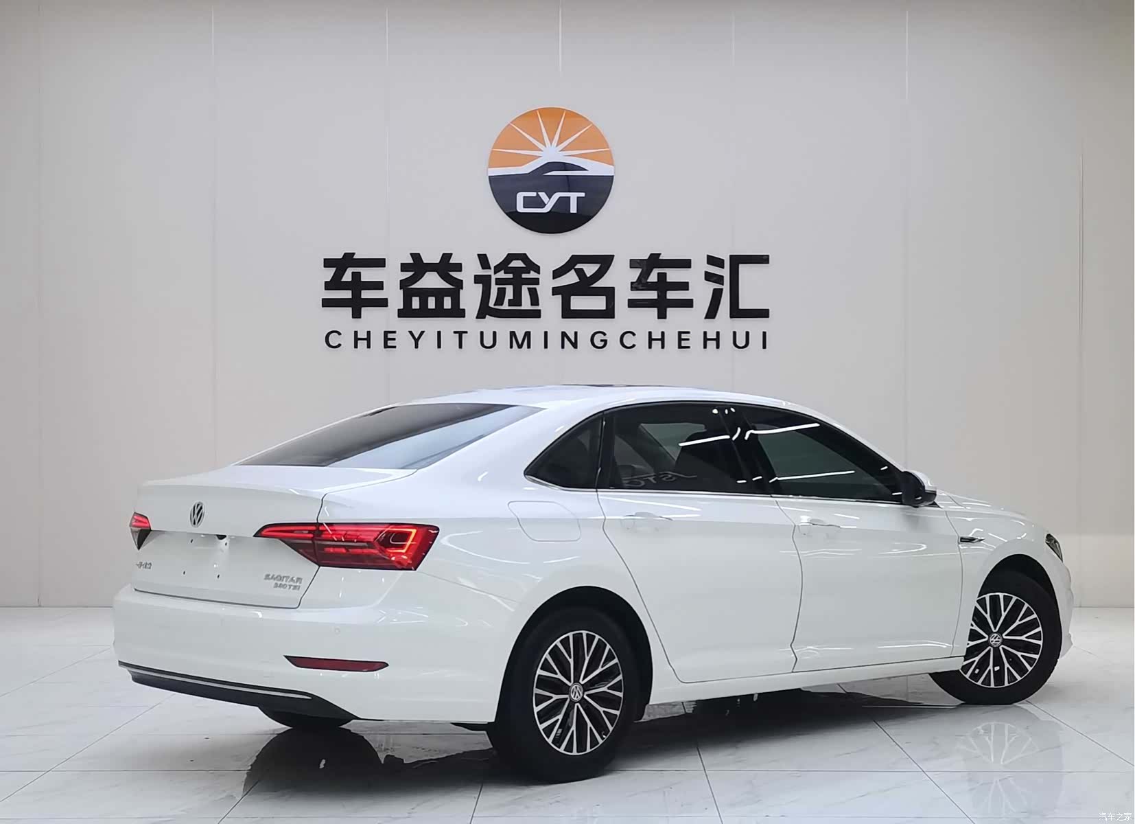 Volkswagen Sagitar, 2020 все фото