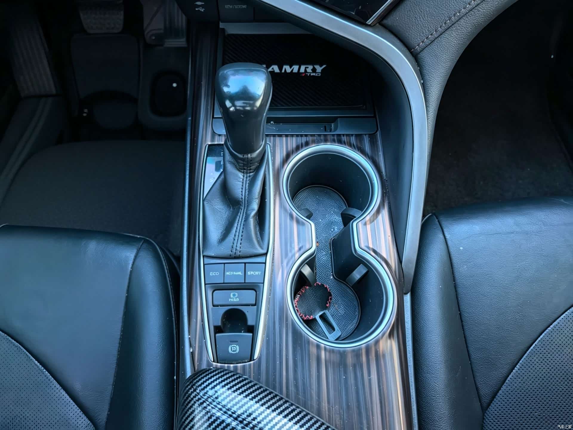 Toyota Camry, 2019 16