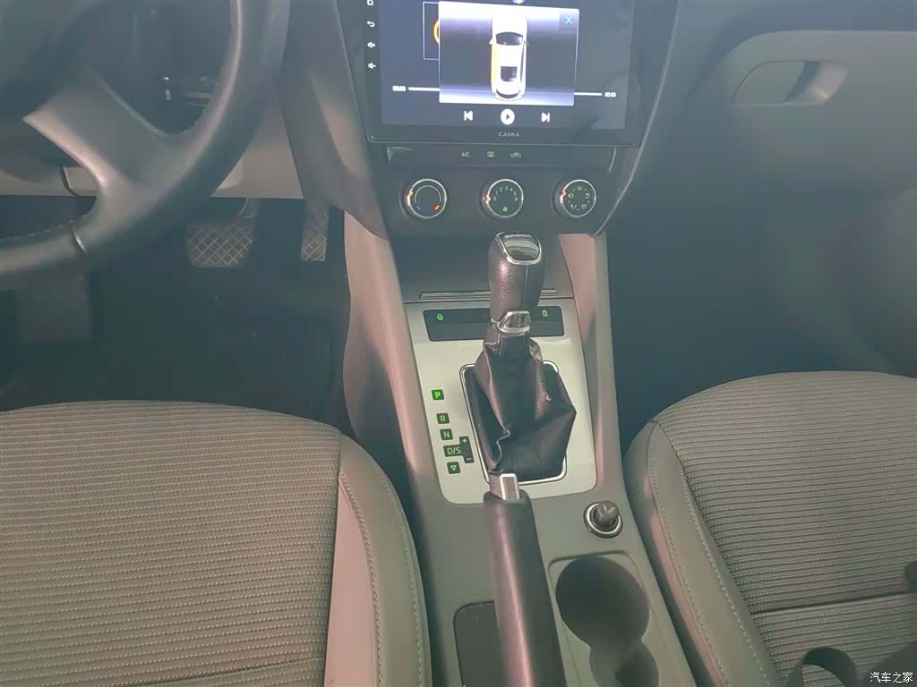 Skoda Octavia, 2014 10