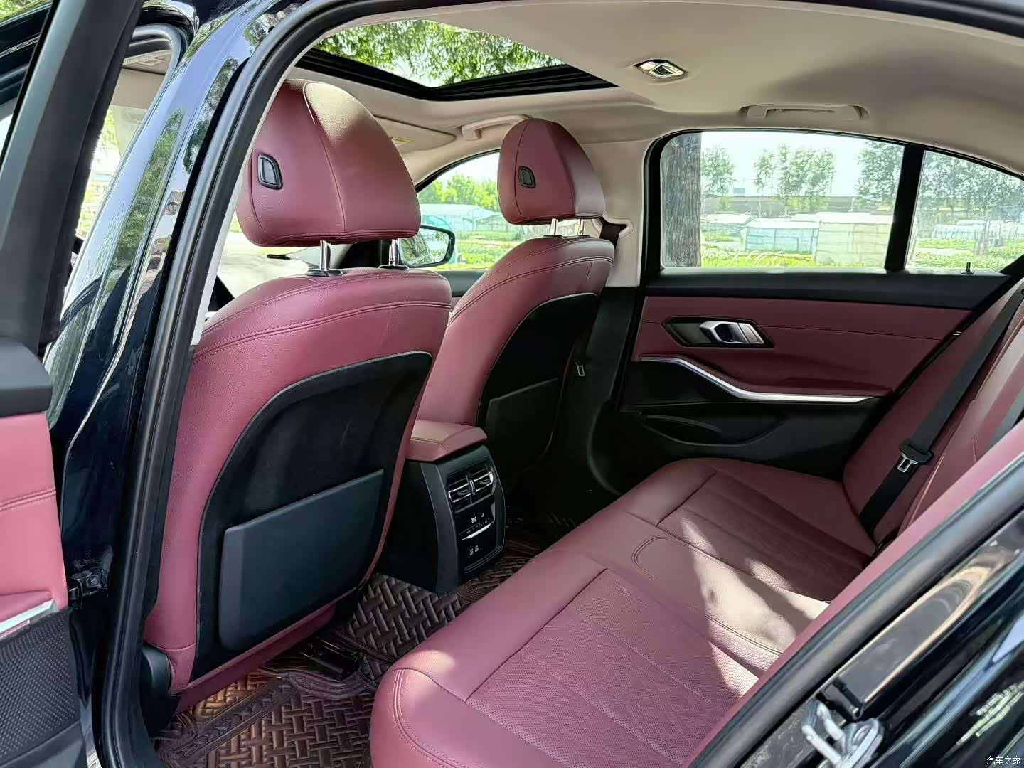 BMW 3 Series, 2022 6