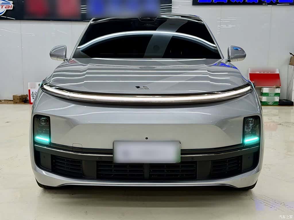 Li Auto L9, 2023 13