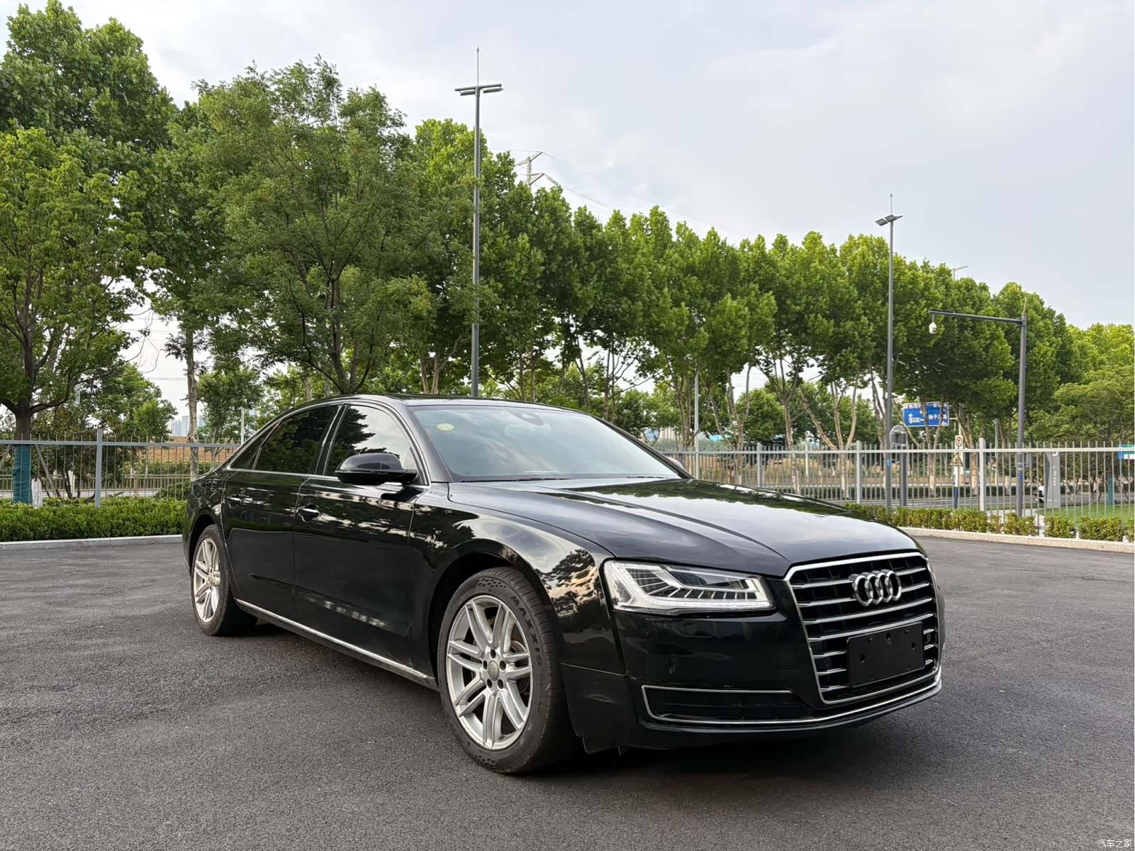 Audi A8L, 2017 3